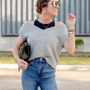 NWT Abercrombie sweater vest